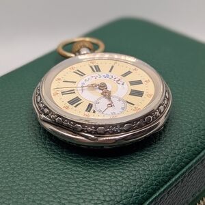 ✨ Antique Victorian Ladies' Pocket Watch ✨